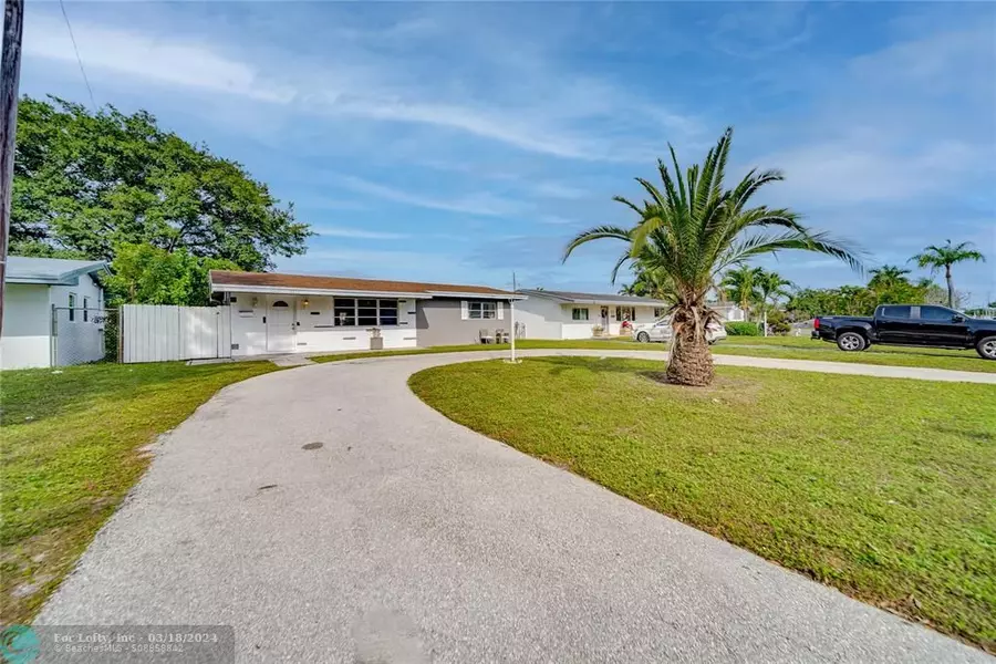 8251 Johnson St, Pembroke Pines, FL 33024