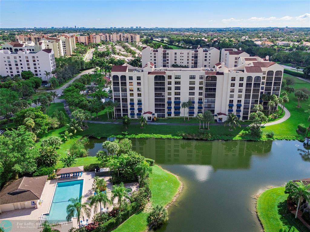 Boca Raton, FL 33433,7582 Regency Lake Drive  #601