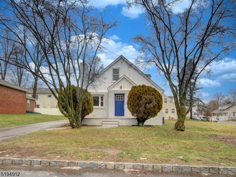 12 Grace St, Dover Town, NJ 07801