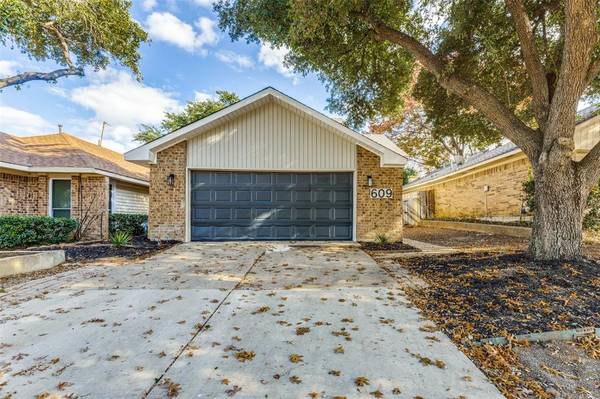 Mesquite, TX 75150,609 Via Miramonte