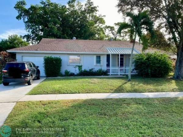 14930 Sunnyview Ln, Delray Beach, FL 33484