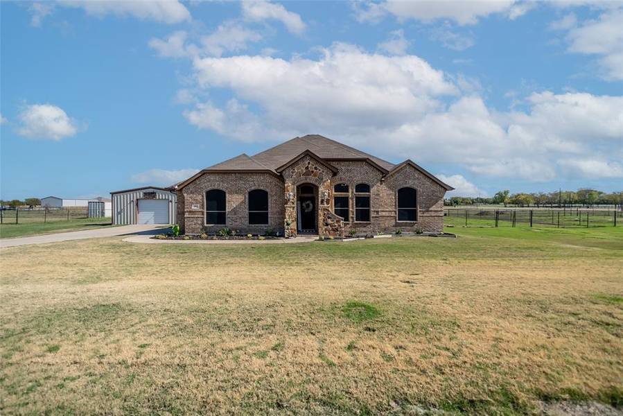 3051 Harvest Bend Circle, Royse City, TX 75189