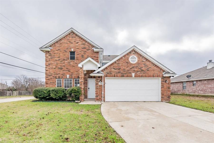 835 Ragland Drive, Cedar Hill, TX 75104