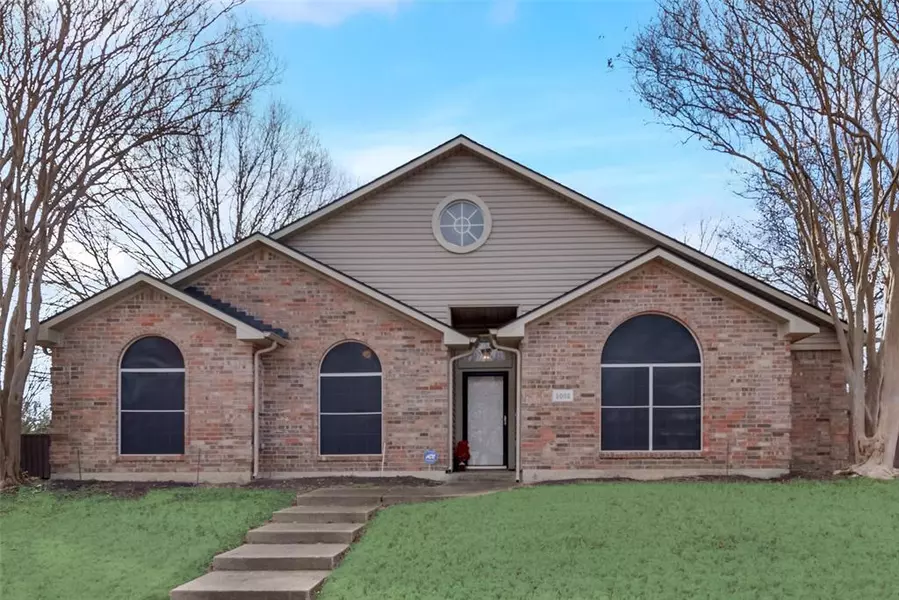 2002 Sandi Lane, Sachse, TX 75048