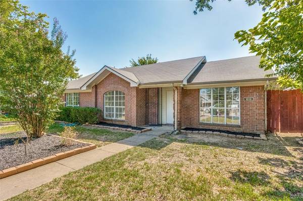 1312 Hall Road, Seagoville, TX 75159