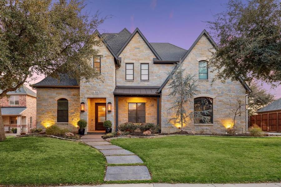 2612 Sir Gawain Lane, Lewisville, TX 75056