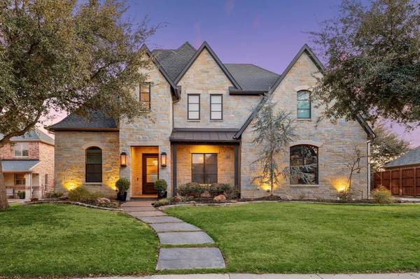 2612 Sir Gawain Lane, Lewisville, TX 75056