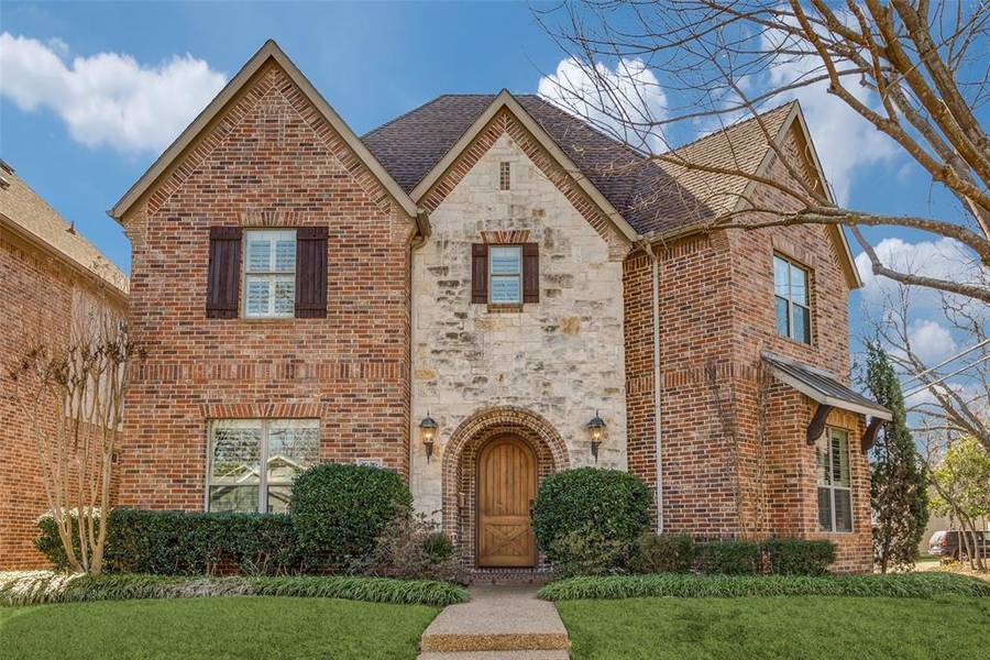 6300 Lakeshore Drive, Dallas, TX 75214