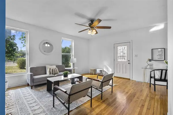 250 Vanderbilt st, Fairfax, IA 52228