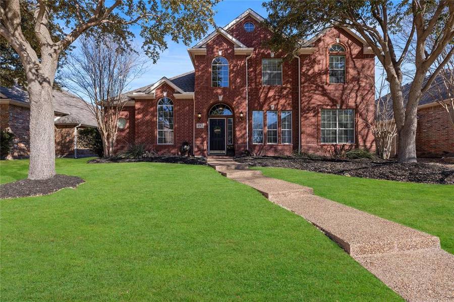 1752 Bentley Drive, Frisco, TX 75033