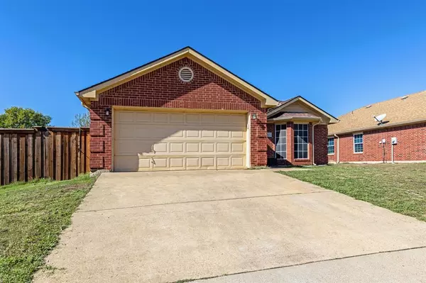 Dallas, TX 75236,5325 Cedar Waxwing Lane