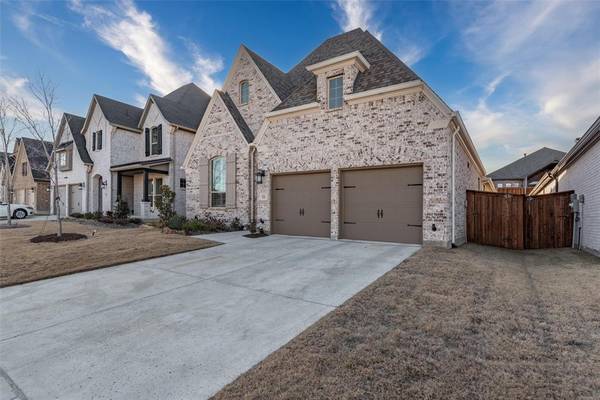 Mckinney, TX 75071,8133 Legacy Trail