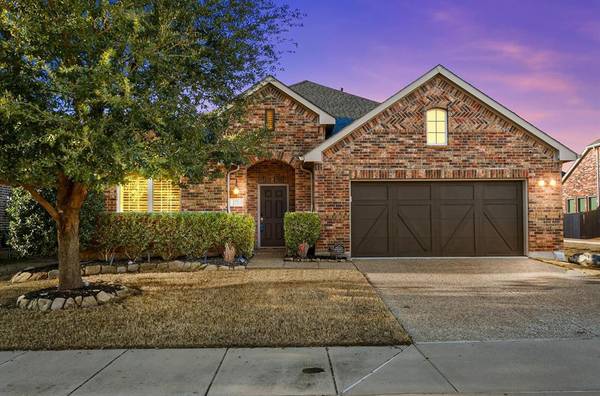 2725 Cole Castle Drive, Lewisville, TX 75056