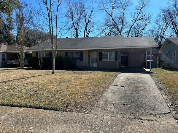 3781 Greenway Place, Shreveport, LA 71105