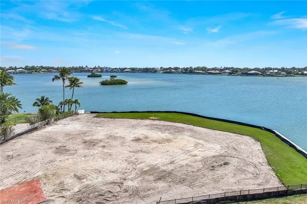 Marco Island, FL 34145,580 CONOVER CT