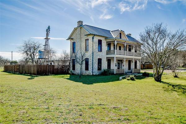 Granbury, TX 76048,703 Spring Street