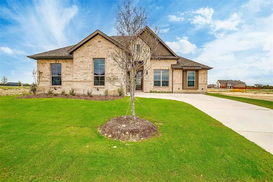 809 lakewood Court, Midlothian, TX 76065