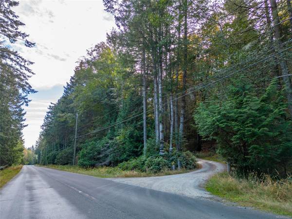 Pender Island, BC V0N 2M2,6915 Pirates Rd