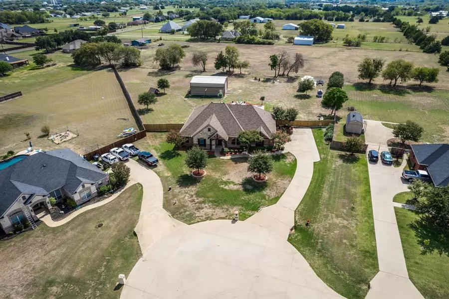 5850 Jennifer Lane, Midlothian, TX 76065