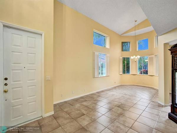 Pembroke Pines, FL 33027,1198 SW 158th Way  #1198