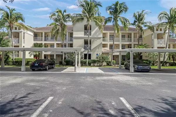 1882 Tarpon Bay DR S 2-204, Naples, FL 34119