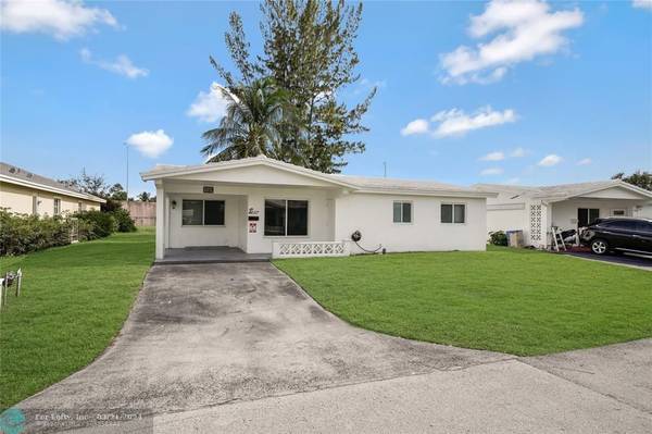 4284 NW 1st Ter,  Deerfield Beach,  FL 33064