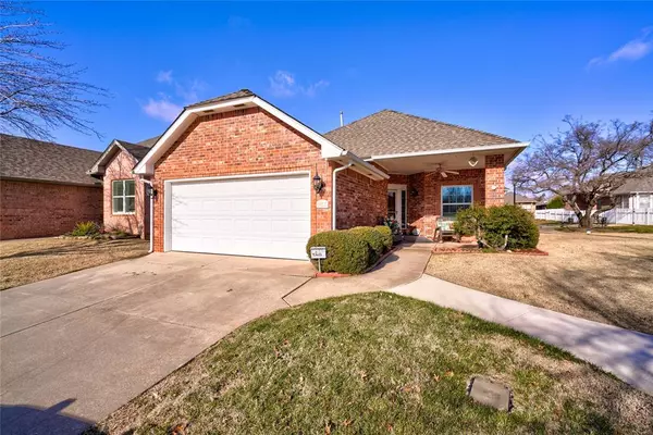 933 Heather Glen Drive, Norman, OK 73072