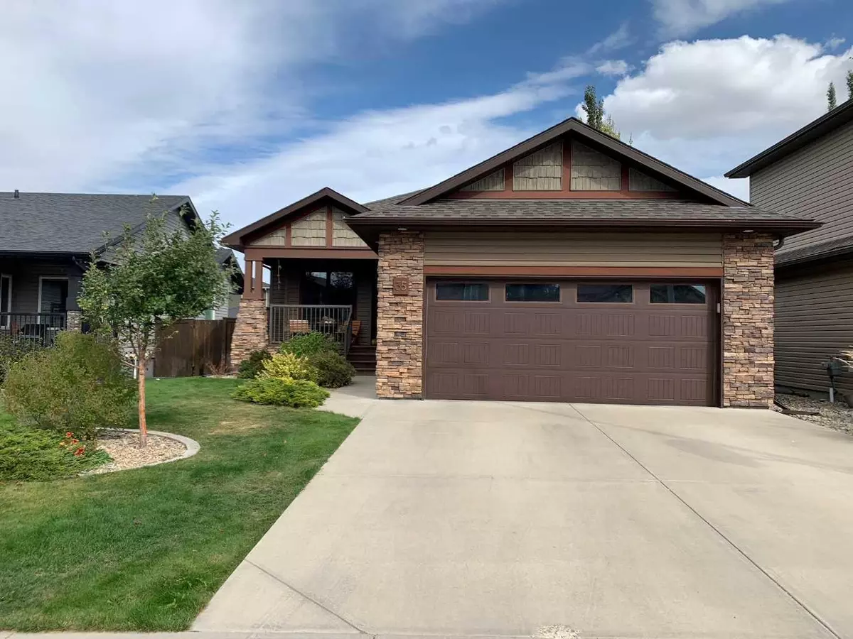 Lethbridge, AB T1K 8C5,35 Riverton CRES W