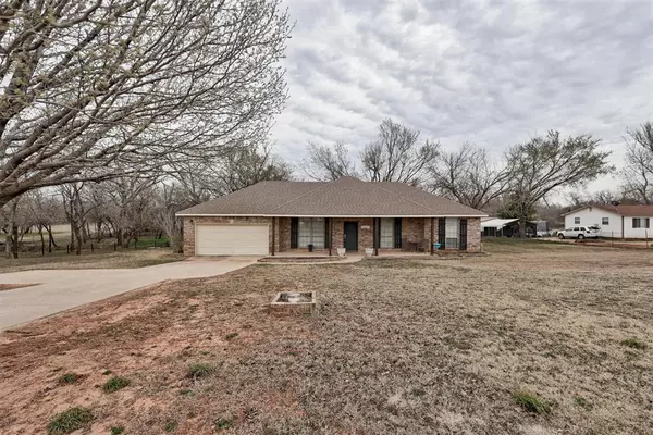 Tuttle, OK 73089,1027 County Street 2945