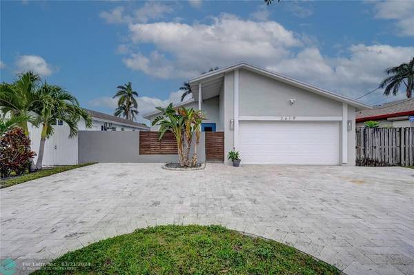 2619 COOLIDGE ST,  Hollywood,  FL 33020