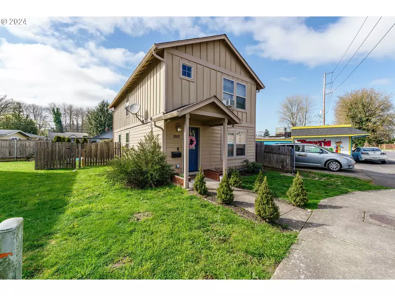 1007 PACIFIC AVE, Kelso, WA 98626