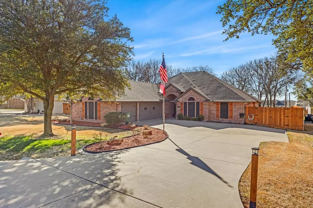 Granbury, TX 76049,207 Sunrise Drive