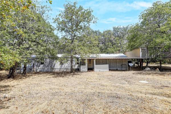 188 Finley Court, Springtown, TX 76082