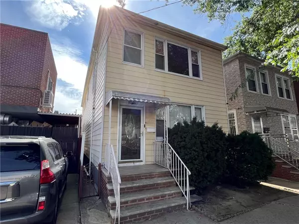 Elmhurst, NY 11373,8716 55th AVE