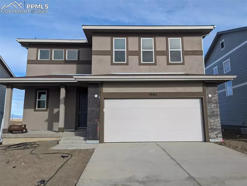 1905 Manassa ST, Pueblo, CO 81001