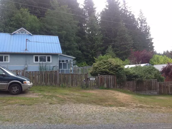 Sointula, BC V0N 3E0,255 3rd St