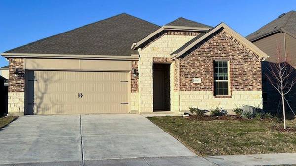 10313 Fall Brook Drive, Aubrey, TX 76227