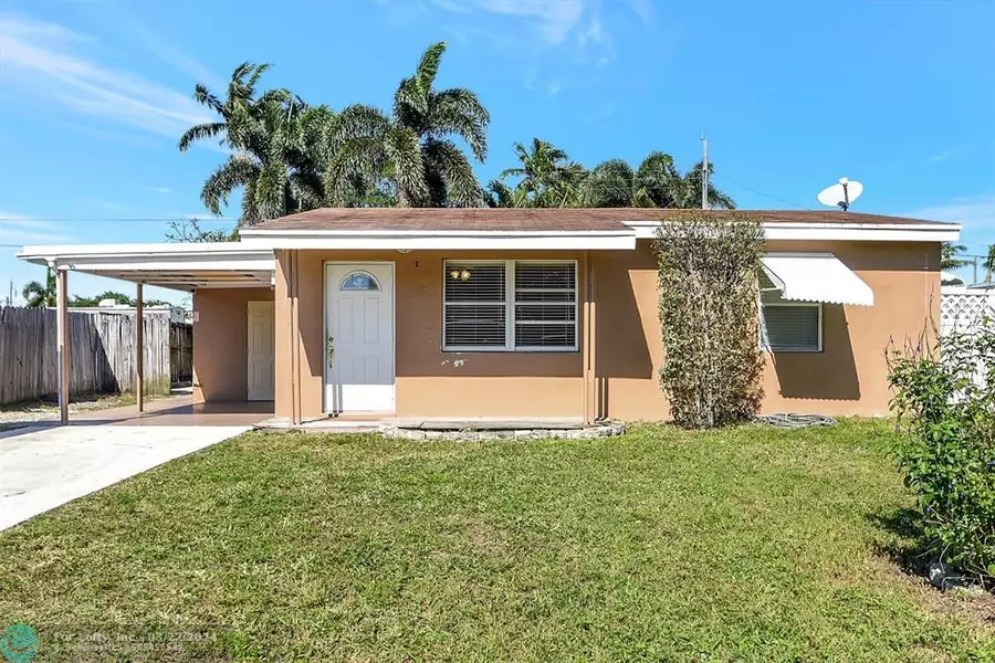 3122 Giuliano Ave, Lake Worth, FL 33461