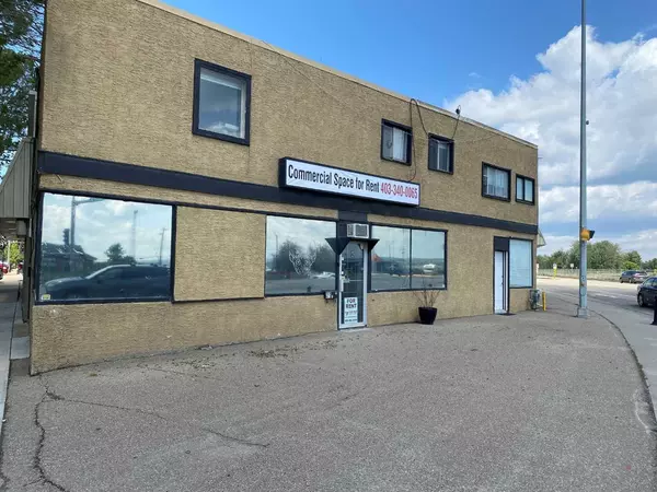 Lacombe, AB T4L 1J4,5004 Highway 2A