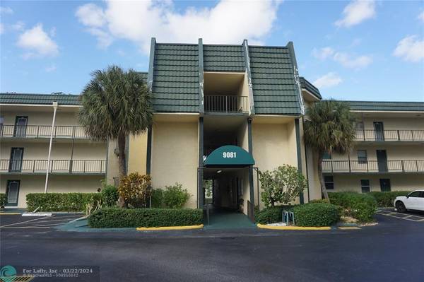 9081 Lime Bay Blvd  #206, Tamarac, FL 33321