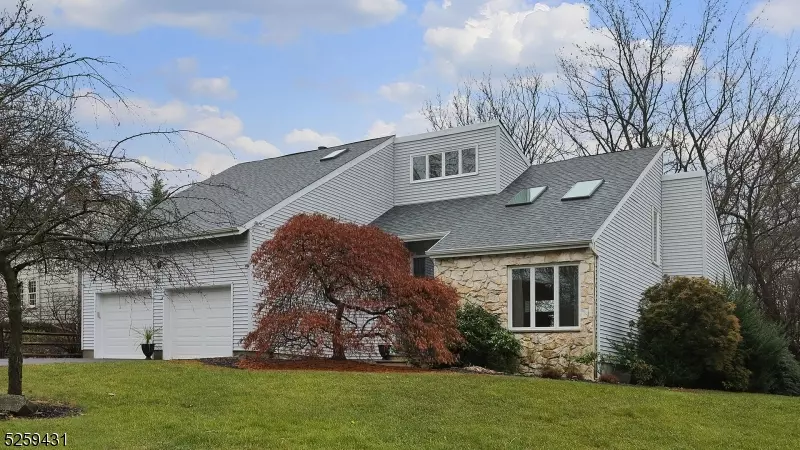 Bernards Twp., NJ 07920,37 Compton Ct