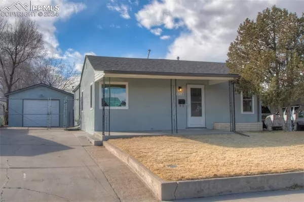 Pueblo, CO 81005,1713 Henry AVE