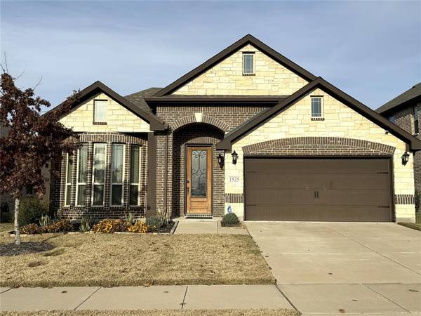 1525 Yellowthroat Drive, Little Elm, TX 75068