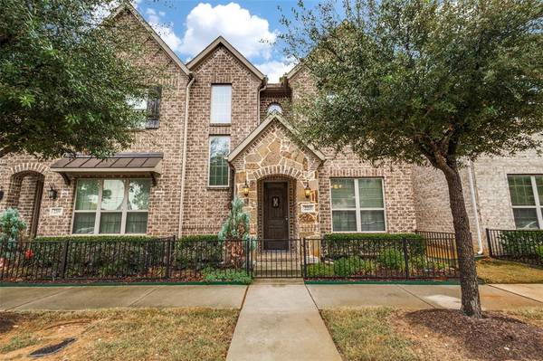 2213 Zenith Avenue,  Flower Mound,  TX 75028