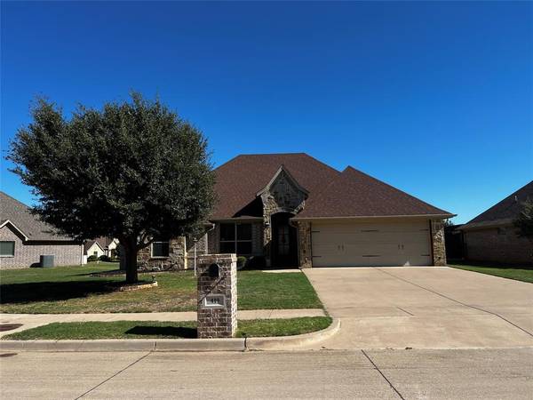 Granbury, TX 76049,419 River Bank Lane