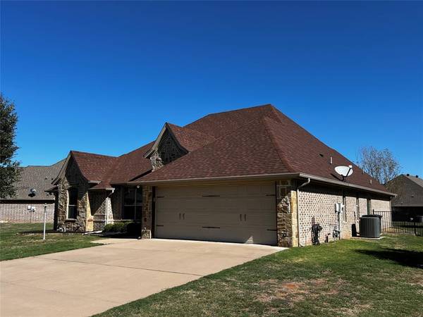 Granbury, TX 76049,419 River Bank Lane