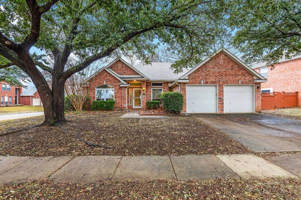 2101 Helmsford Drive, Flower Mound, TX 75028