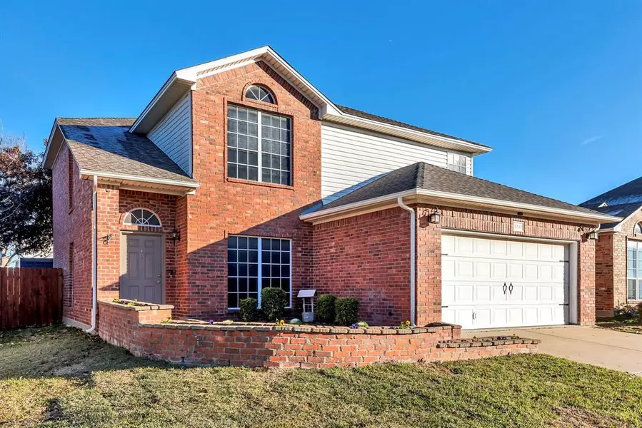 3737 Brandywine Lane, Fort Worth, TX 76244