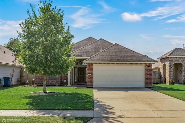 3931 White Lake Drive, Bossier City, LA 71111