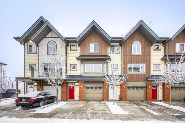 Calgary, AB T3H 0K8,2210 Wentworth Villas SW